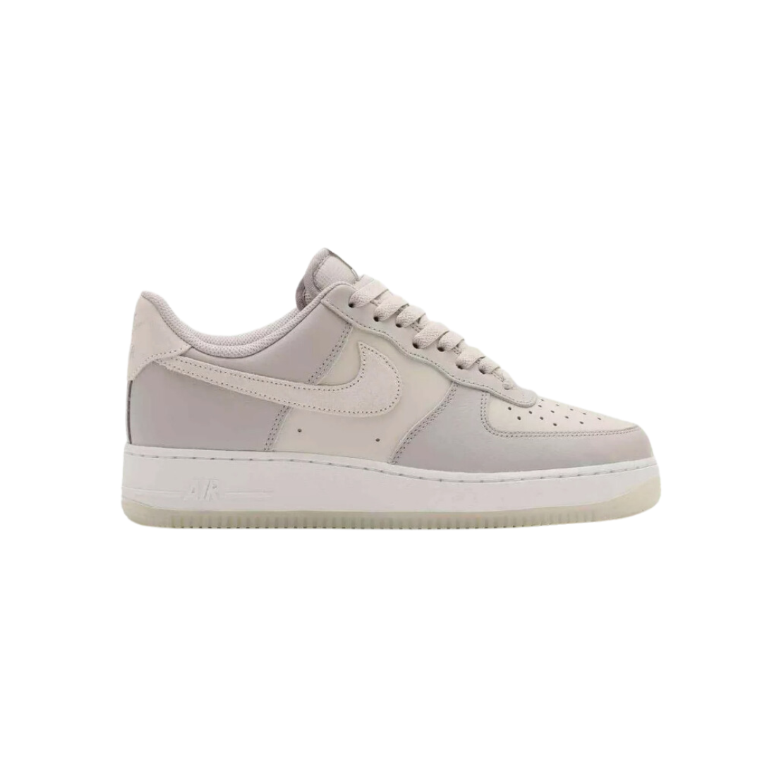 Nike Air Force 1 Low '07 LV8 Light Bone